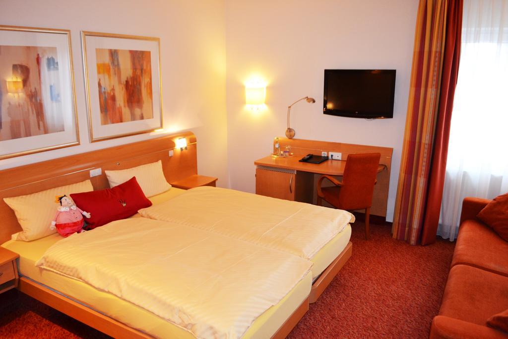 Hotel Witte-Konig Garrel Pokoj fotografie